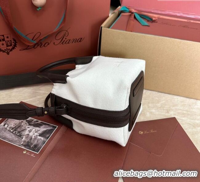 Trendy Design Loro Piana Small Bale Bucket Bag in 0925 White Cashmere 2025