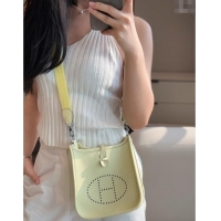 Famous Brand Hermes Evelyne Mini Bag 18cm in Togo Calfskin Leather 8144 Milton Yellow 2025