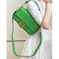 Famous Brand Fendi Baguette Medium Nappa Leather Bag 0135M Green 2025