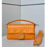 Trendy Design Fendi Baguette Medium Nappa Leather Bag 0135M Light Orange 2025