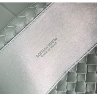 Promotional Bottega Veneta Medium Andiamo Top Handle Bag in Intrecciato Leather 743572 Raintree Green 2025