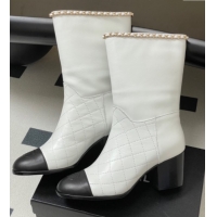 Popular Style Chanel Quilted Calfskin & Leather Ankle Boots 6cm with Chain White 2025 CH083009