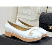 Best Product Chanel Lambskin & Wood-Like Loafers with Chain White 2025 CH090114