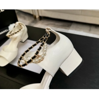 Good Looking Chanel Lambskin Low Heel Sandals with Chain and Pearls White 2025 G46658