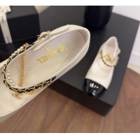 Popular Style Chanel Lambskin & Patent Calfskin Mary Janes Ballet Flats with Chain and Pearls White 2025 G46718