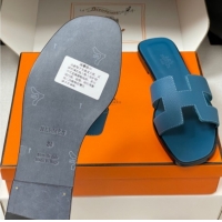 Good Looking Hermes Oran Classic Flat Slides Sandal in Palm-Grained Calfskin Dark Blue 2025 H081803