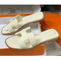 Buy Luxury Hermes Oran Classic Flat Slides Sandal in Smooth Calfskin Pale Yellow 2025 H081803