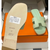 Grade Quality Hermes Oran Classic Flat Slides Sandal in Smooth Calfskin Light Green H081803
