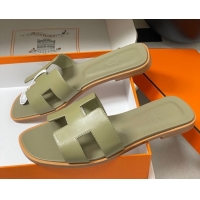 Best Price Hermes Oran Classic Flat Slides Sandal in Smooth Calfskin Khaki 2025 H081803