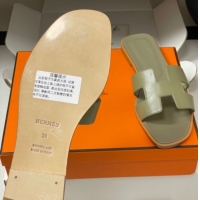 Best Price Hermes Oran Classic Flat Slides Sandal in Smooth Calfskin Khaki 2025 H081803