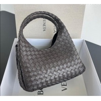 Pretty Style Bottega Veneta Campana Shoulder Bag in Intrecciato Leather 844249 Fondant Brown 2025