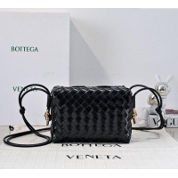 Best Price Bottega Veneta Loop Camera Bag in Intrecciato Leather 723548 Black 2025