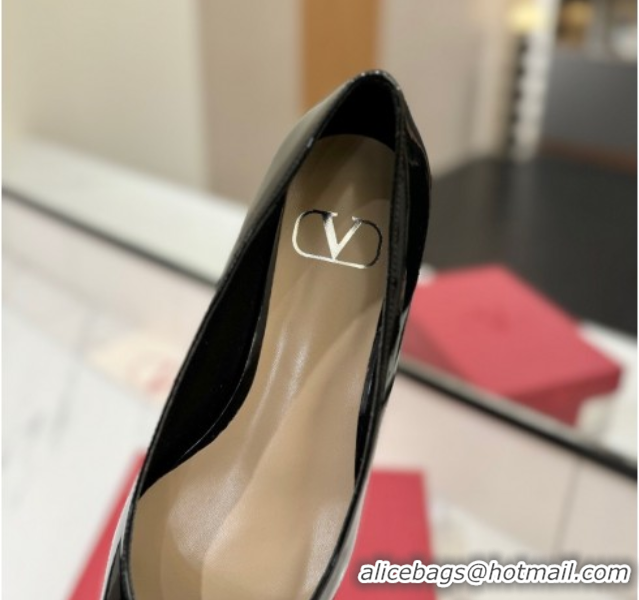 Buy Discount Valentino VLogo Signature Flat Shoes in Patent Calfskin Black 2025 VA082104