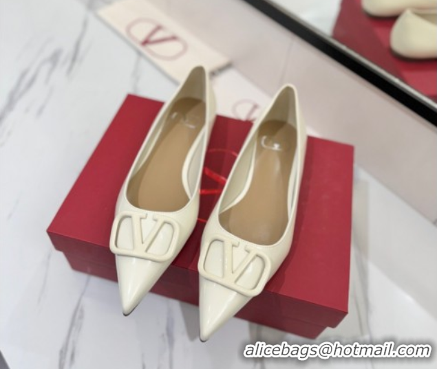 Best Grade Valentino VLogo Signature Flat Shoes in Patent Calfskin White 2025 VA082104