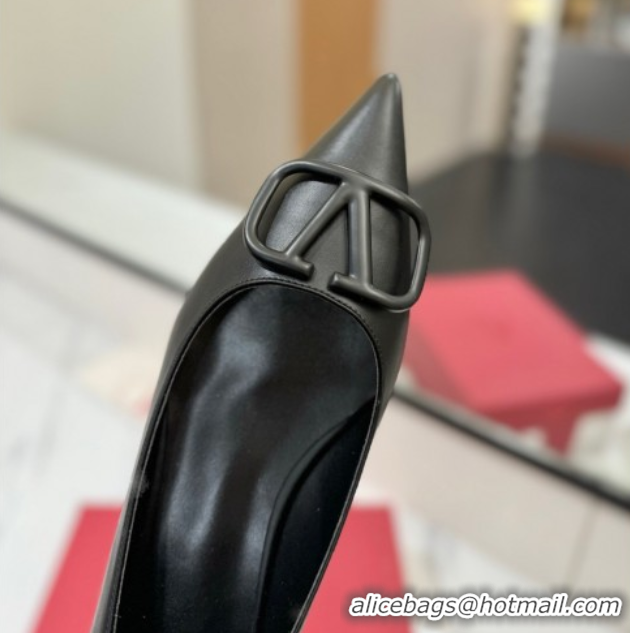Purchase Valentino VLogo Signature Flat Shoes in Calfskin Leather All Black 2025 VA082104