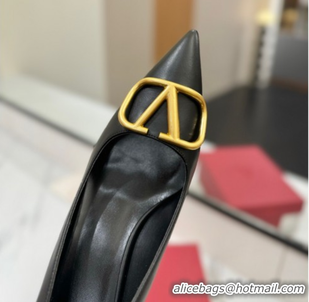 Unique Style Valentino VLogo Signature Pumps 7.5cm in Calfskin Leather Black/Gold 2025 VA082104