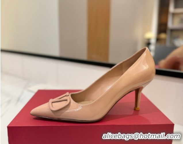 Pretty Style Valentino VLogo Signature Pumps 7.5cm in Patent Calfskin Pale Pink 2025 VA082104