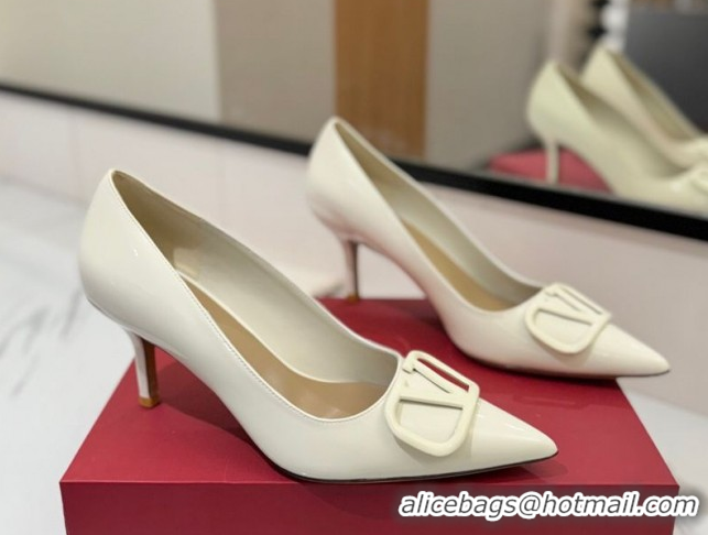 Top Grade Valentino VLogo Signature Pumps 7.5cm in Patent Calfskin White 2025 VA082104