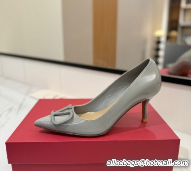 Top Design Valentino VLogo Signature Pumps 7.5cm in Patent Calfskin Grey 2025 VA082104