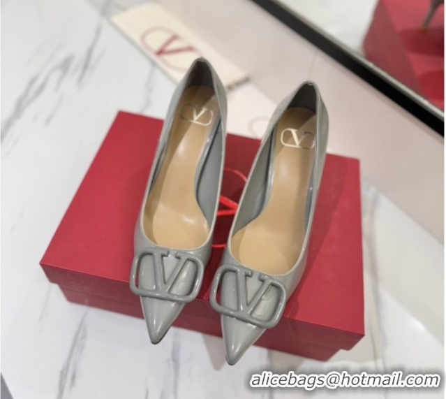 Top Design Valentino VLogo Signature Pumps 7.5cm in Patent Calfskin Grey 2025 VA082104