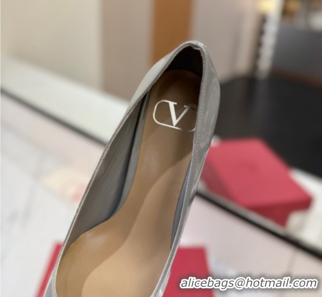 Top Design Valentino VLogo Signature Pumps 7.5cm in Patent Calfskin Grey 2025 VA082104