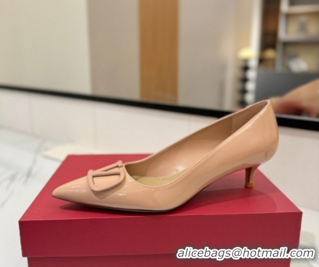 Durable Valentino VLogo Signature Pumps 4.5cm in Patent Calfskin Pale Pink 2025 VA082104