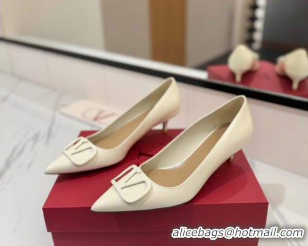 Shop Duplicate Valentino VLogo Signature Pumps 4.5cm in Patent Calfskin White 2025 VA082104