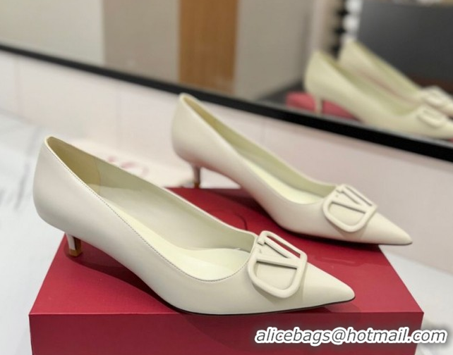 Charming Valentino VLogo Signature Pumps 4.5cm in Calfskin Leather All White 2025 VA082104
