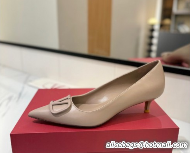 Charming Valentino VLogo Signature Pumps 4.5cm in Calfskin Leather All Dusty Beige VA082104