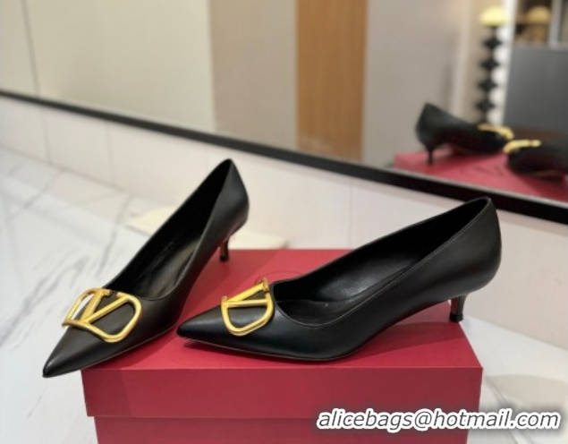 Best Price Valentino VLogo Signature Pumps 4.5cm in Calfskin Leather Black/Gold 2025 VA082104
