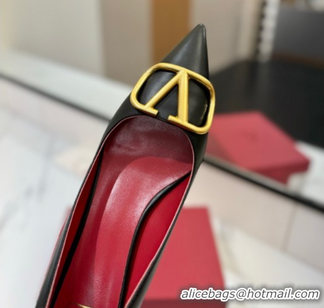 Classic Hot Valentino VLogo Signature Pumps 4.5cm in Calfskin Leather Black2 2025 VA082104
