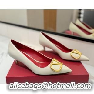 Purchase Valentino VLogo Signature Pumps 4.5cm in Calfskin Leather White/Gold 2025 VA082104