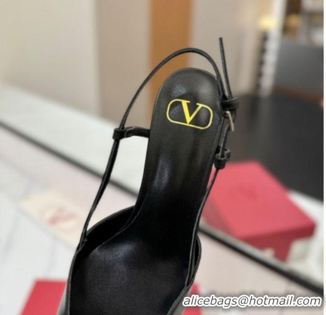 Grade Valentino VLogo Signature Slingback Pumps 4.5cm in Matte Calfskin All Black 2025 VA082110