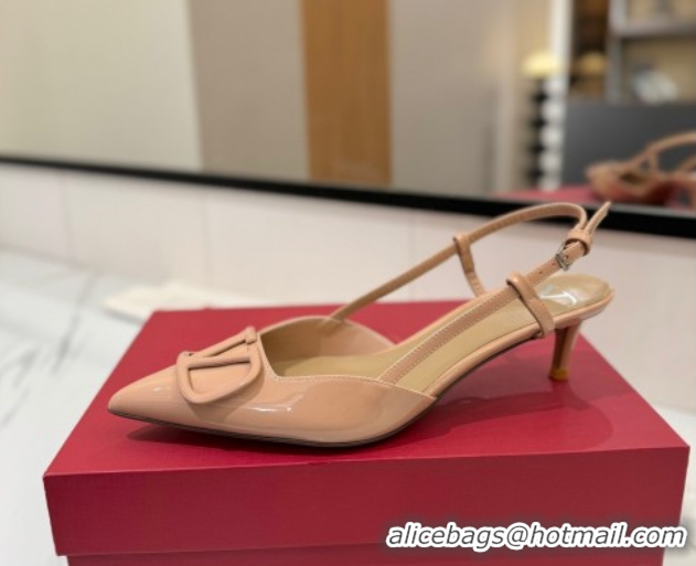 Leisure Valentino VLogo Signature Slingback Pumps 4.5cm in Patent Calfskin Pale Pink 2025 VA082111