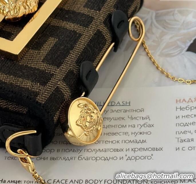 Trendy Design Versace x Fendi Baguette Charm in Brown FF jacquard fabric 8567A 2025