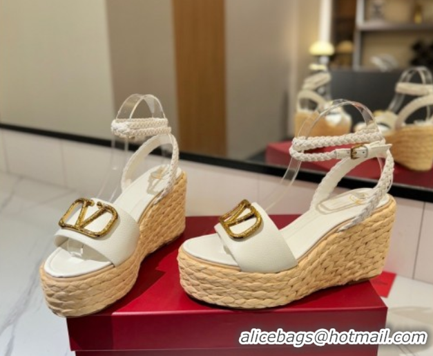 Charming Valentino VLogo Grainy Calfskin Wedge Sandals 9cm White/Gold 2025 VA082113 0821126