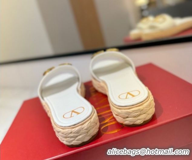 Durable Valentino VLogo Grainy Calfskin Flat Slides Sandal White/Gold 2025 VA082114 0821138