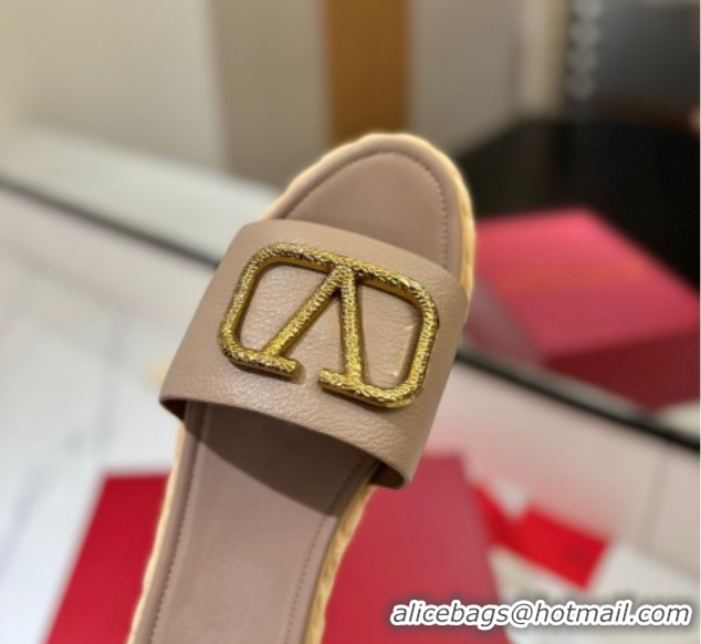 Good Quality Valentino VLogo Grainy Calfskin Flat Slides Sandal Dusty Beige/Gold 2025 VA082114 0821139