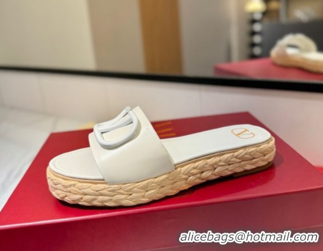 Luxury Valentino VLogo Calfskin Leather Flat Slides Sandal White 2025 VA082114 0821143