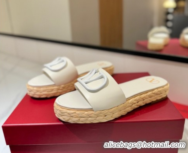 Luxury Valentino VLogo Calfskin Leather Flat Slides Sandal White 2025 VA082114 0821143
