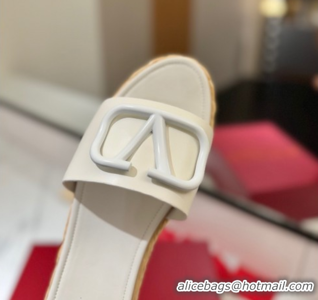 Luxury Valentino VLogo Calfskin Leather Flat Slides Sandal White 2025 VA082114 0821143