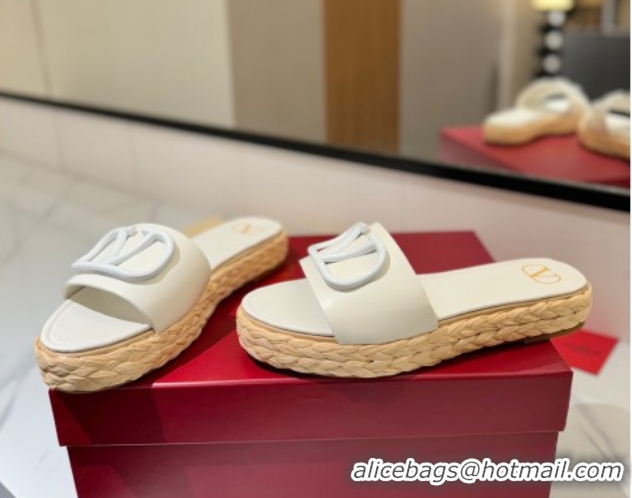 Luxury Valentino VLogo Calfskin Leather Flat Slides Sandal White 2025 VA082114 0821143