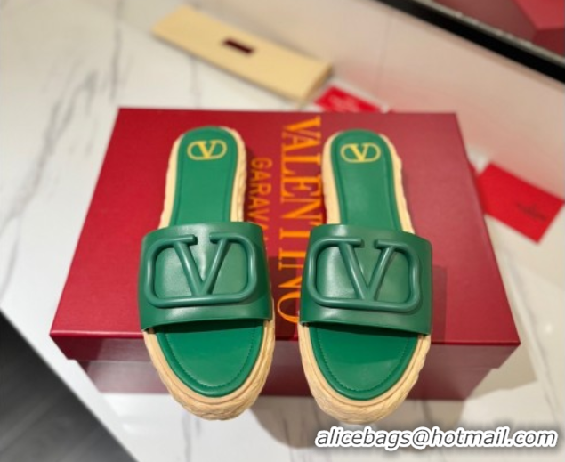 Classic Hot Valentino VLogo Calfskin Leather Flat Slides Sandal Green 2025 VA082114 0821144