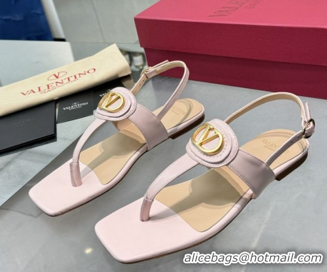 Luxurious Valentino Vlogo Signature Flat Thong Sandals in Calfskin Light Pink 0902052