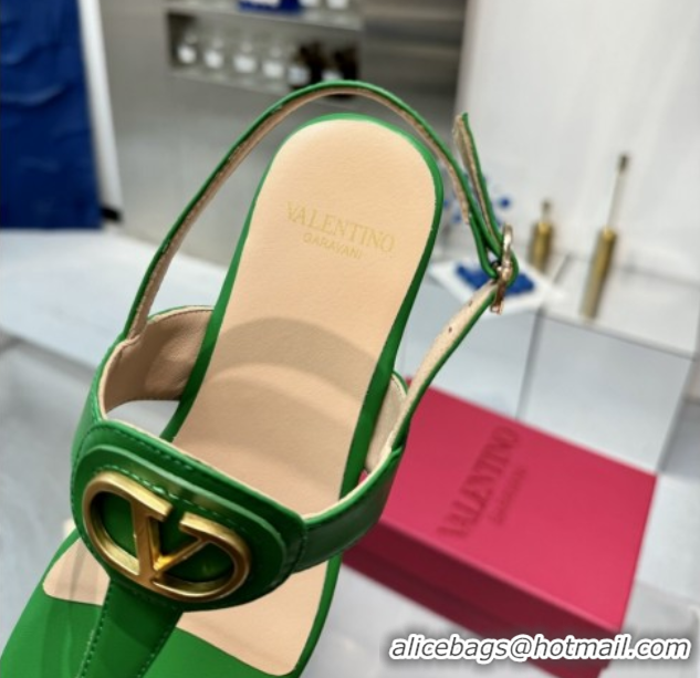 Best Grade Valentino Vlogo Signature Flat Thong Sandals in Calfskin Green 0902057