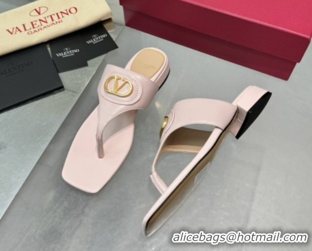 Pretty Style Valentino Vlogo Signature Flat Thong Slides Sandal in Calfskin Light Pink 0902061