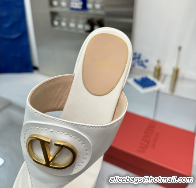Popular Style Valentino Vlogo Signature Flat Thong Slides Sandal in Calfskin White 0902063
