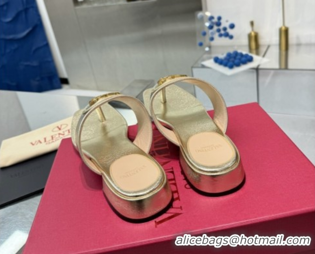 Discount Fashion Valentino Vlogo Signature Flat Thong Slides Sandal in Calfskin Gold 0902064