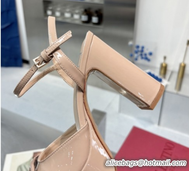 Pretty Style Valentino Vlogo Signature Platform Pumps 11cm in Patent Leather Nude 0902072