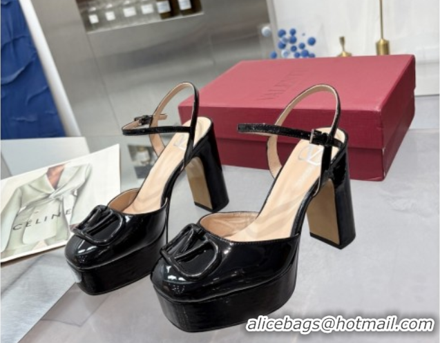 Perfect Valentino Vlogo Signature Platform Pumps 11cm in Patent Leather Black 0902073